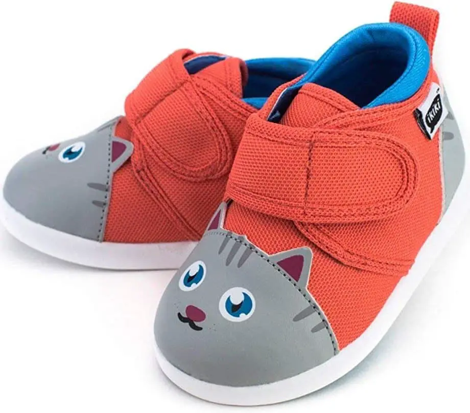 Best Shoes For Wide Feet Toddler [Reviewed 2021]