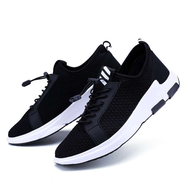 Black And White Rubber Outsole Men Sports Shoes Low Cut ...