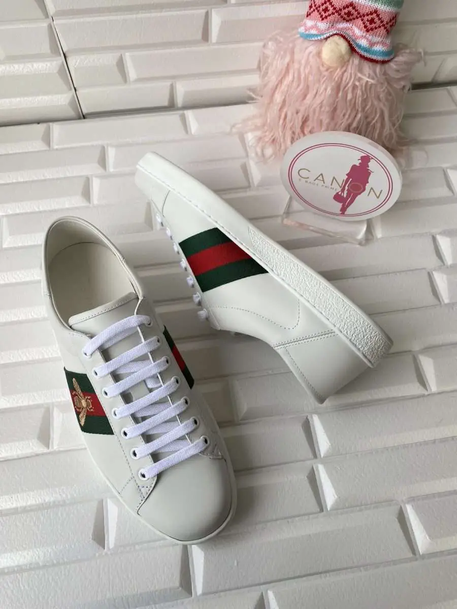 Gucci New Ace Bee Mens Sneakers Size 38. Made in Italy