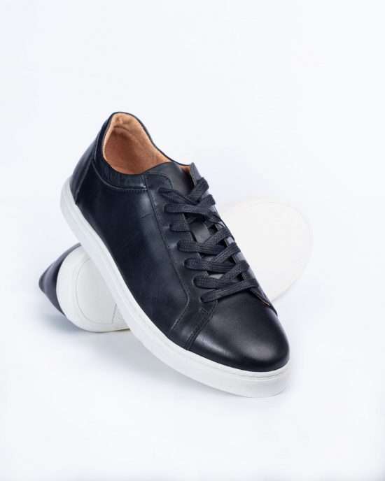 Selected Hommes Black Leather Sneakers With White sole ...